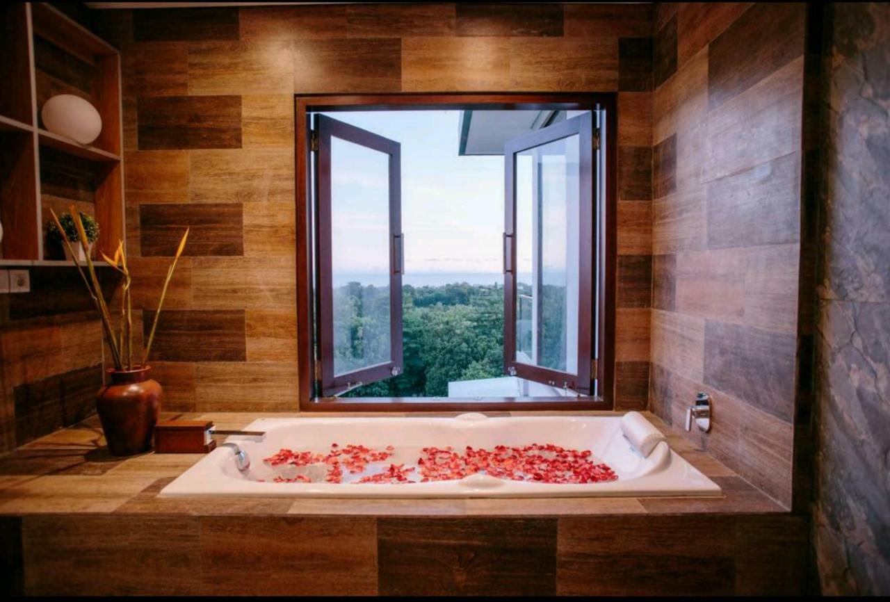 Uluwatu The Darling Ocean View Villa מראה חיצוני תמונה